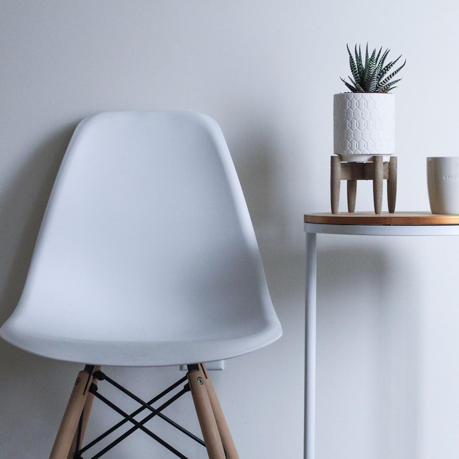 Moulded dining chair, ash legs