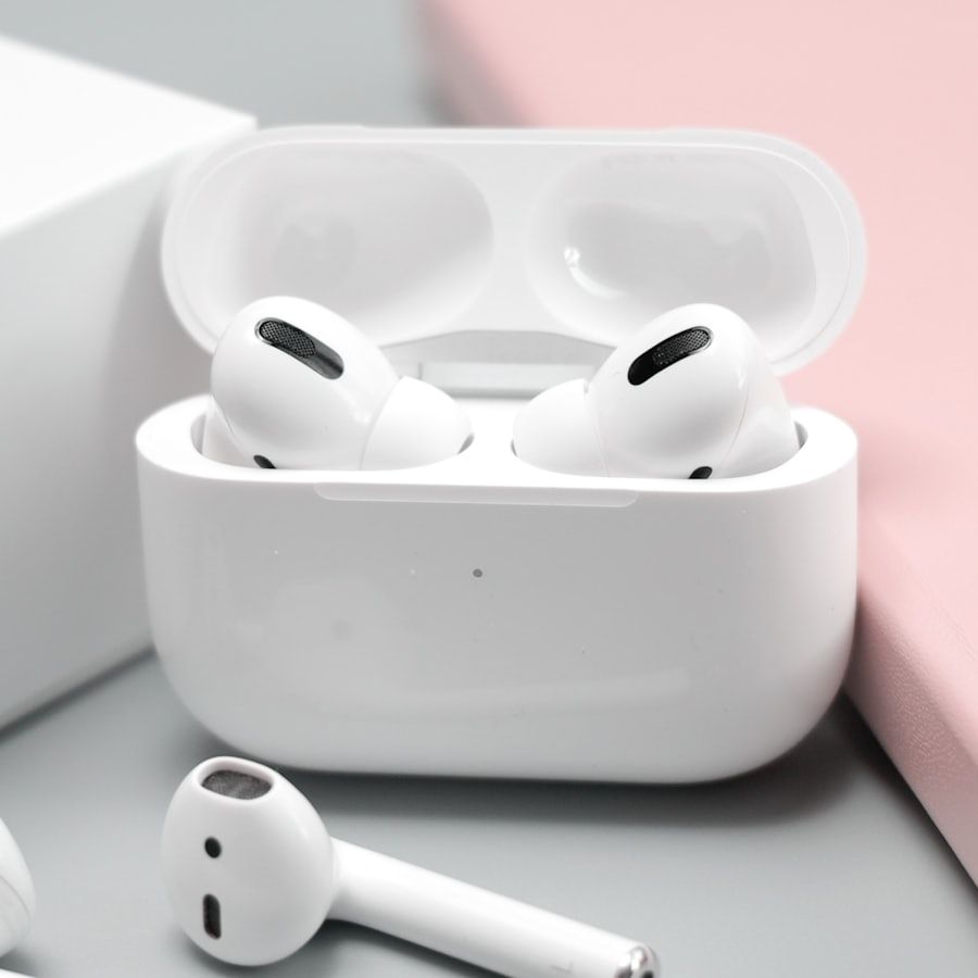 True wireless earbuds Air
